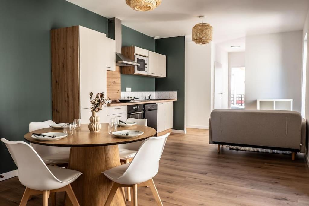 T2 Le Miredames Apartment Castres  Bagian luar foto